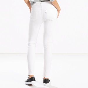 Levi’s 711 white skinny jeans size 26 PERFECT